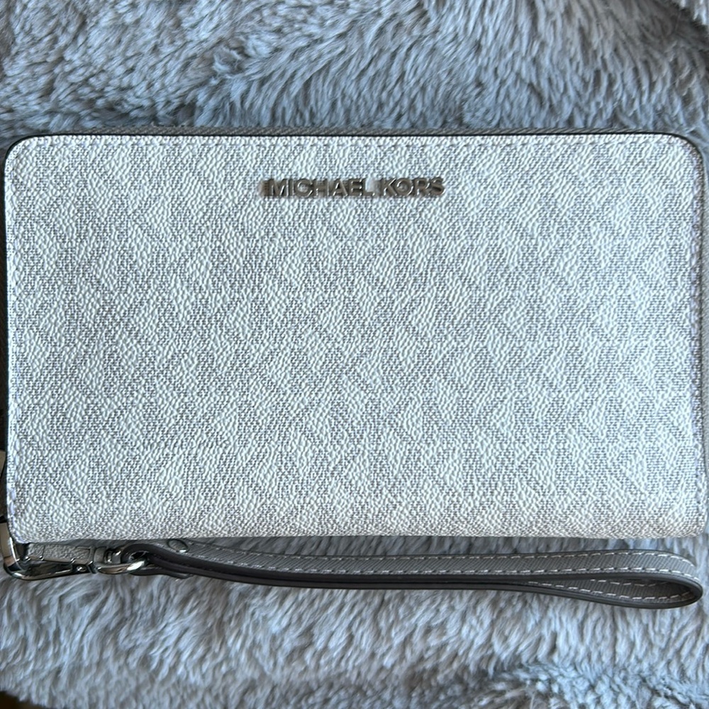 Gray and white print leather Michael Kors wallet